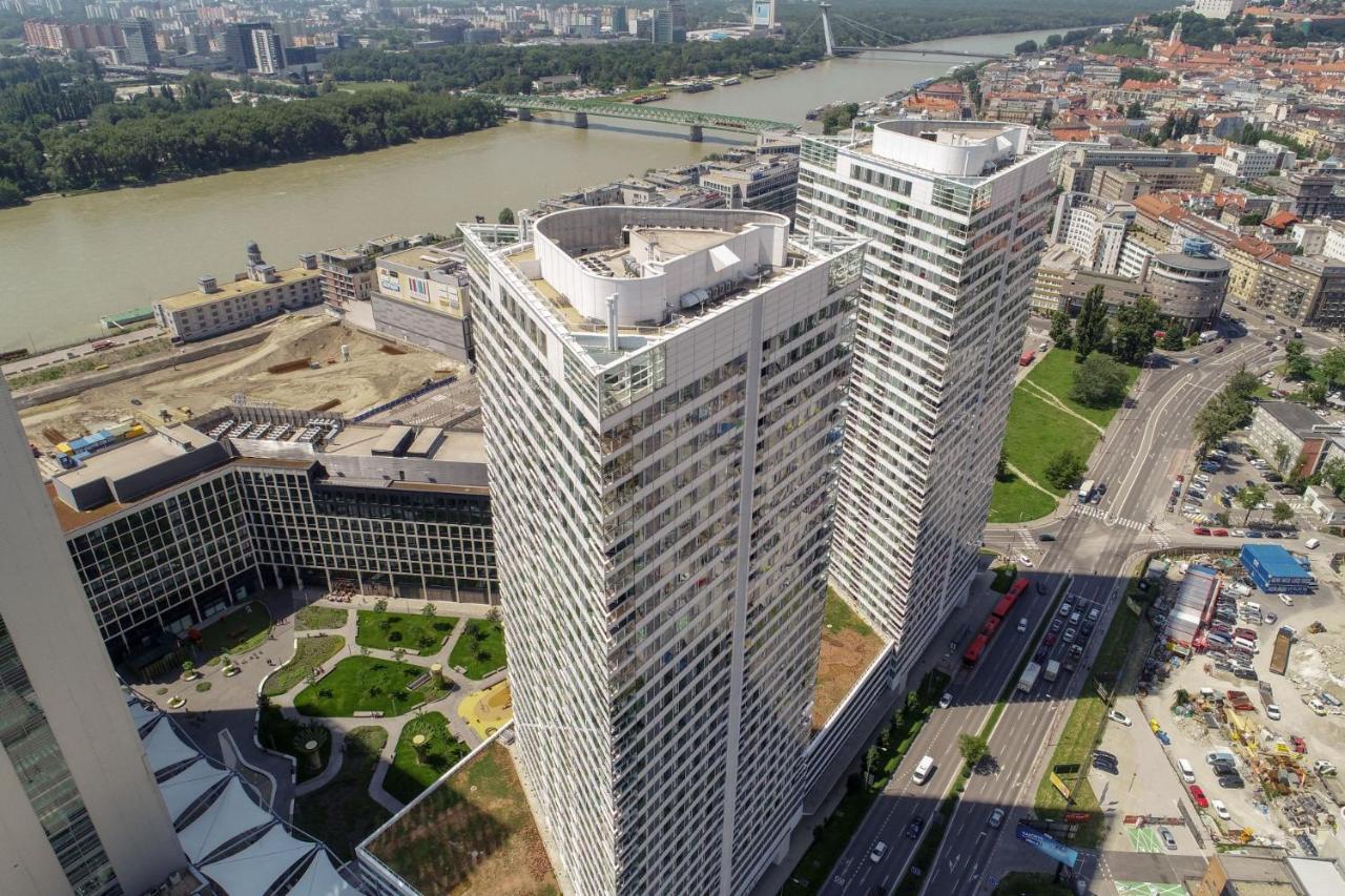 Zora Exclusive Apartment Bratislava Extérieur photo