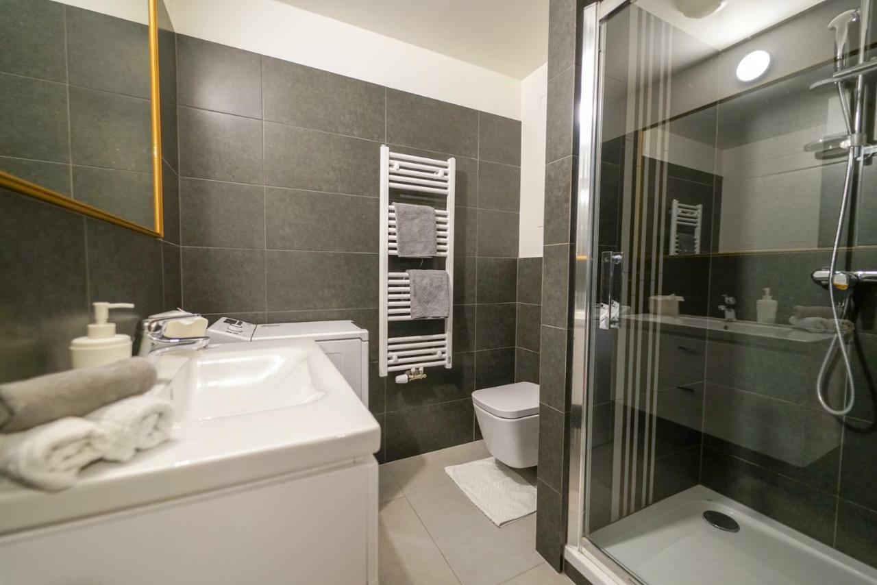 Zora Exclusive Apartment Bratislava Extérieur photo